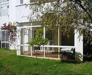 Private Garden & Conservatory