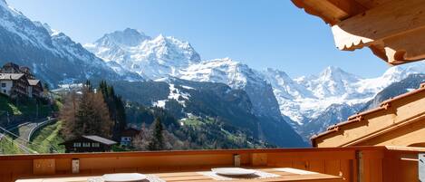 Chalet Aberot | Apartment Wengen | Alpine Holiday Services