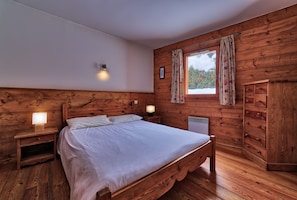 Double bedroom Chamonix apartment