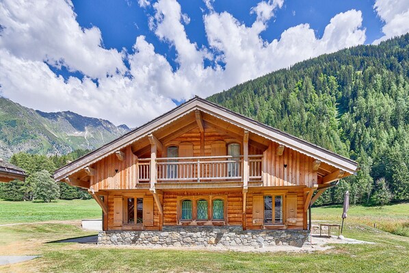 Stunning Chalet in Argentière Chamonix