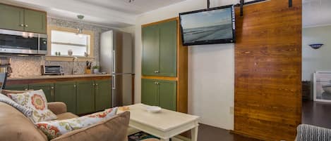Open living area / kitchen