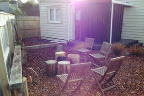 Sunny Backyard andamp; Drying Room