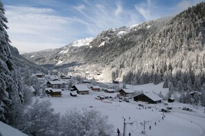 Snow and ski sports