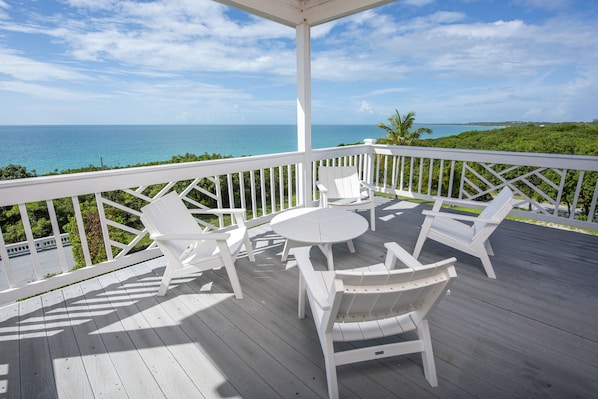 Back porch view of Caribbean