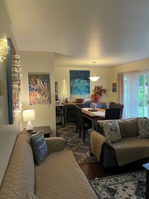 Dinning roomand living room