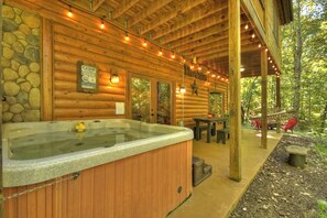 Hot tub over looking the river 