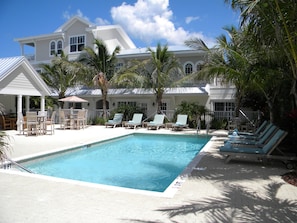 Beach Inn Pool - Heated resort-style swimming pool at Beach Inn.