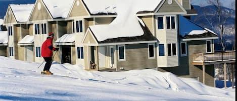 Locke mt townhouses on Tempest. Our unit is the 3rd set of buildings from trail.