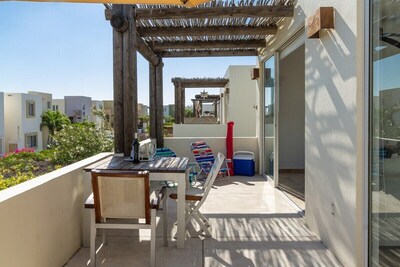 Hermosa Villa con Vista al mar en Tranquila Comunidad Cerrada