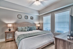 Master bedroom with King Bed