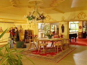Hall