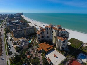 Conveniently located across the street from beach access and JW Marriott.