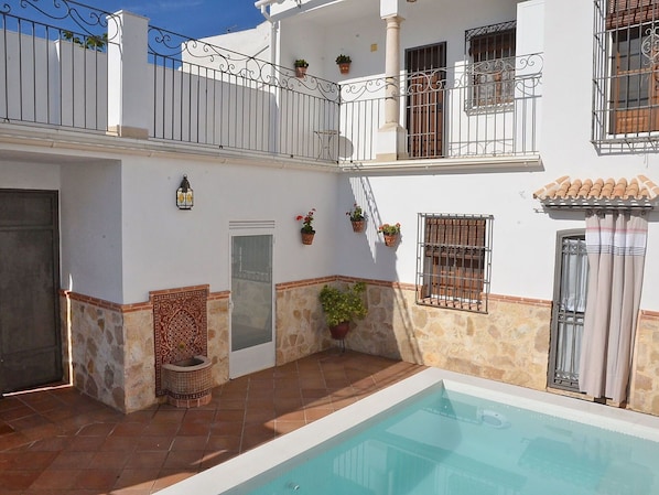 Propriété, Bâtiment, Piscine, Maison, Immobilier, Domicile, Pièce, Villa, Appartement, Biens