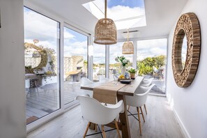 Hafan Dining Room