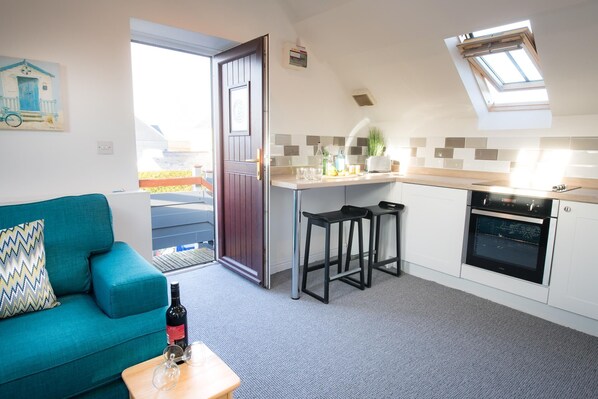 Ty Rhiannon Kitchen Living Room - Aberffraw