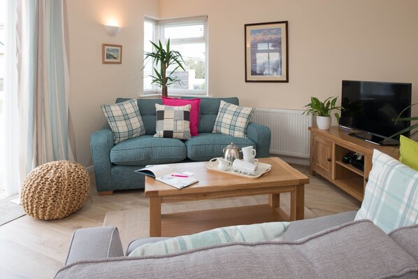 Pen Y Bryn Living Room - Rhosneigr