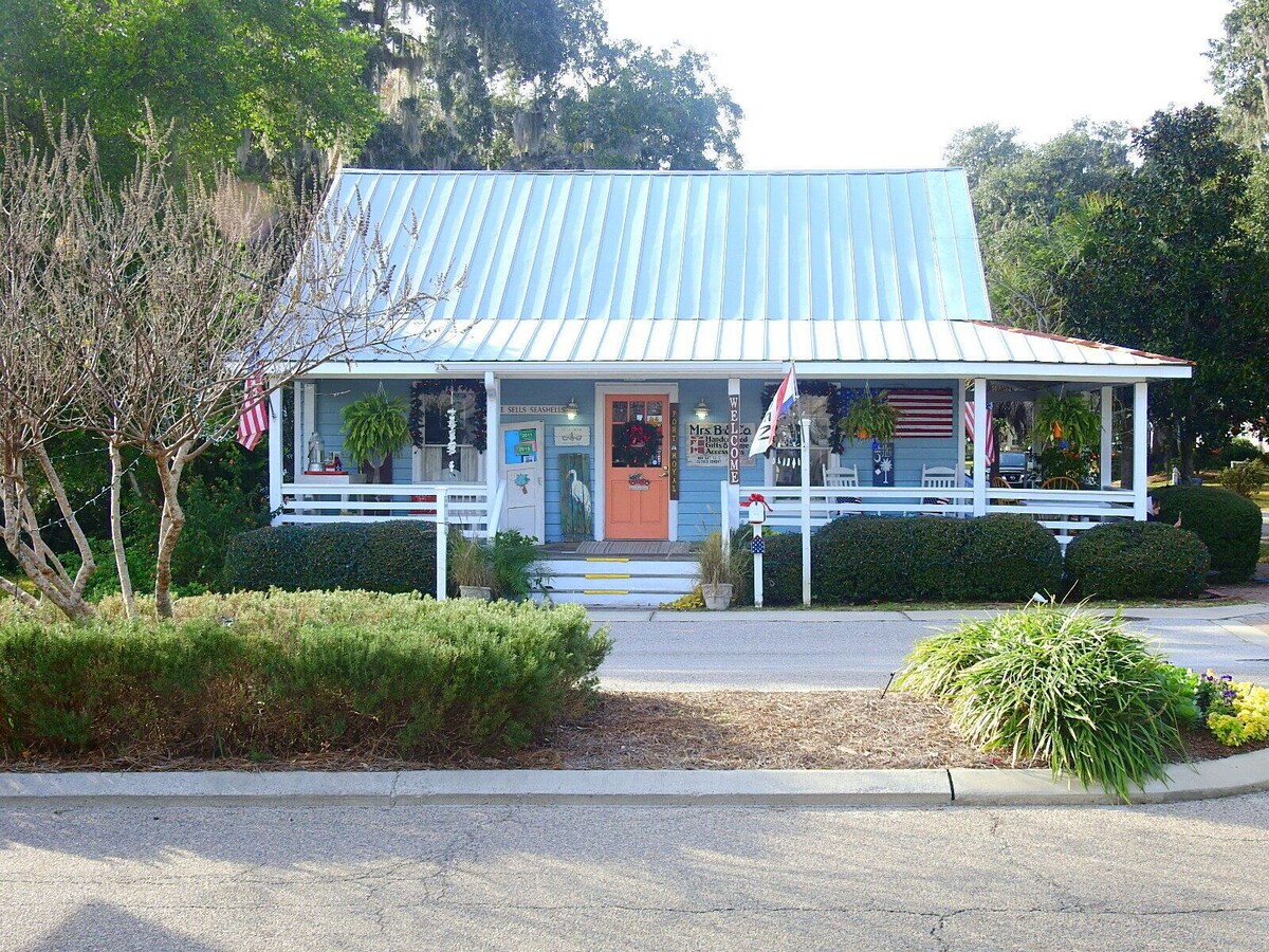 Main Image
