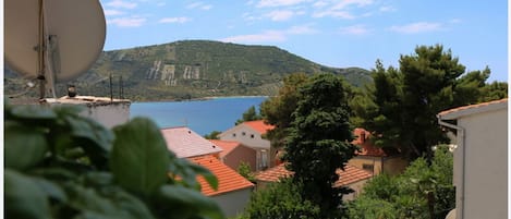 A2(2): vue de la terrasse