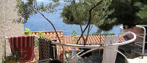 D4(5): terrace view