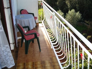 A3(4): balcon