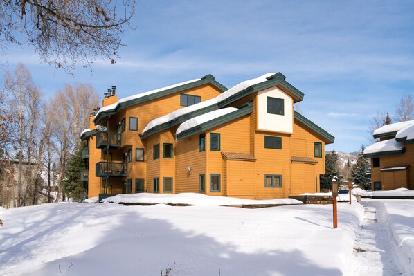 Great Steamboat Location