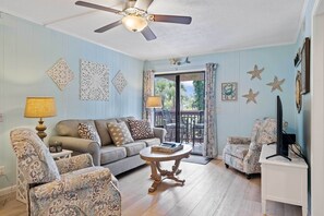 Living Room | Balcony Access