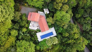 Aerial view - total privacy!