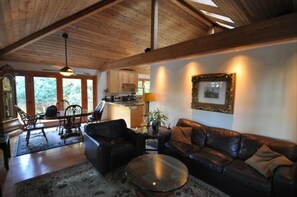 Exposed wood beams & Cedar wood ceilings