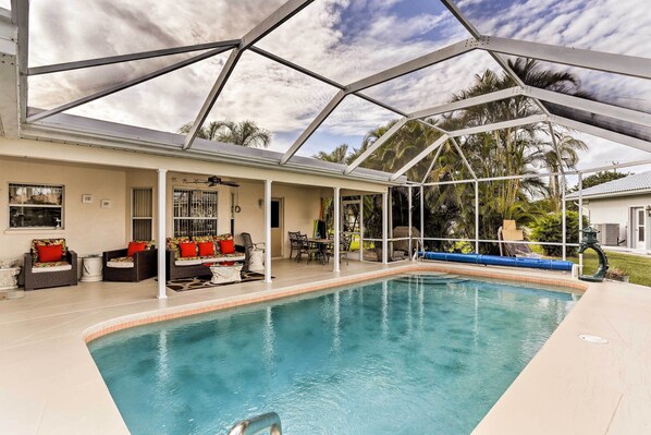 Cape Coral Vacation Rental | 3BR | 2BA | 1,820 Sq Ft | Step-Free Access