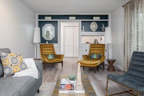 Upscale furnishings, plus a feeling of home