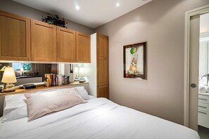 The Bedroom- Queen size memory foam bed- super comfy!