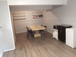 Private dining/kitchen area entire suite is private with a private entrance.