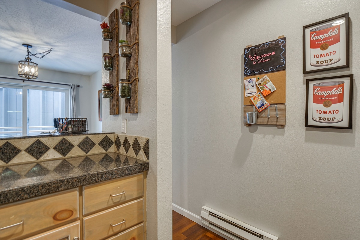 Updated Townhome Near Main Street, 10 Mi to Breck!