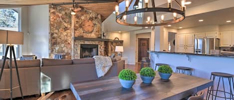 Flagstaff Vacation Rental | 4BR | 2.5BA | 2,788 Sq Ft | Stairs Required