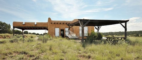 View of the casita facing east.