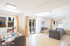 Open-plan ground floor - Living room, kitchen and dining area