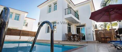 Protaras Holiday Villa ME24