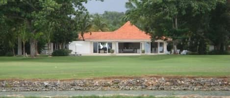 Lake View & Golf View