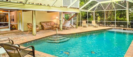 11525 Chapin Pool.jpg