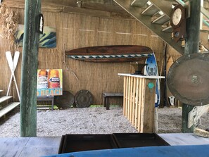 Tiki Bar