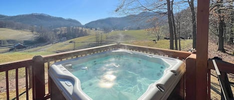 Waynesville Vacation Rental Home | 4BR | 4.5BA | Stairs to Access