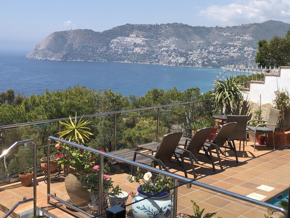 La Herradura Bay from our terrace.