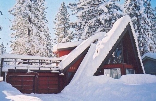 Tahoe Cabin exterior - Wonderful Prow front chalet with knotty pine ceilings.