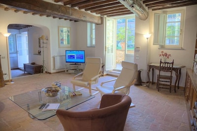 Charming House - FORTE DEI MARMI - 3 bedrooms 6 sleeps