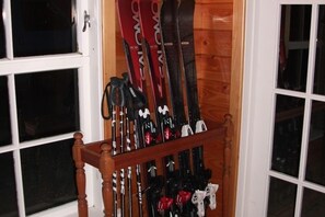 Ski storage