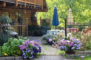 Why sit inside when you can enjoy this amazing patio area with BBQ??