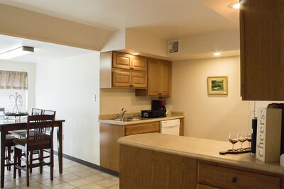 The Angler’s Nest is a spacious 1400 square foot, fully furnished apartment 