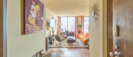 Welcome to Vintage Digs!