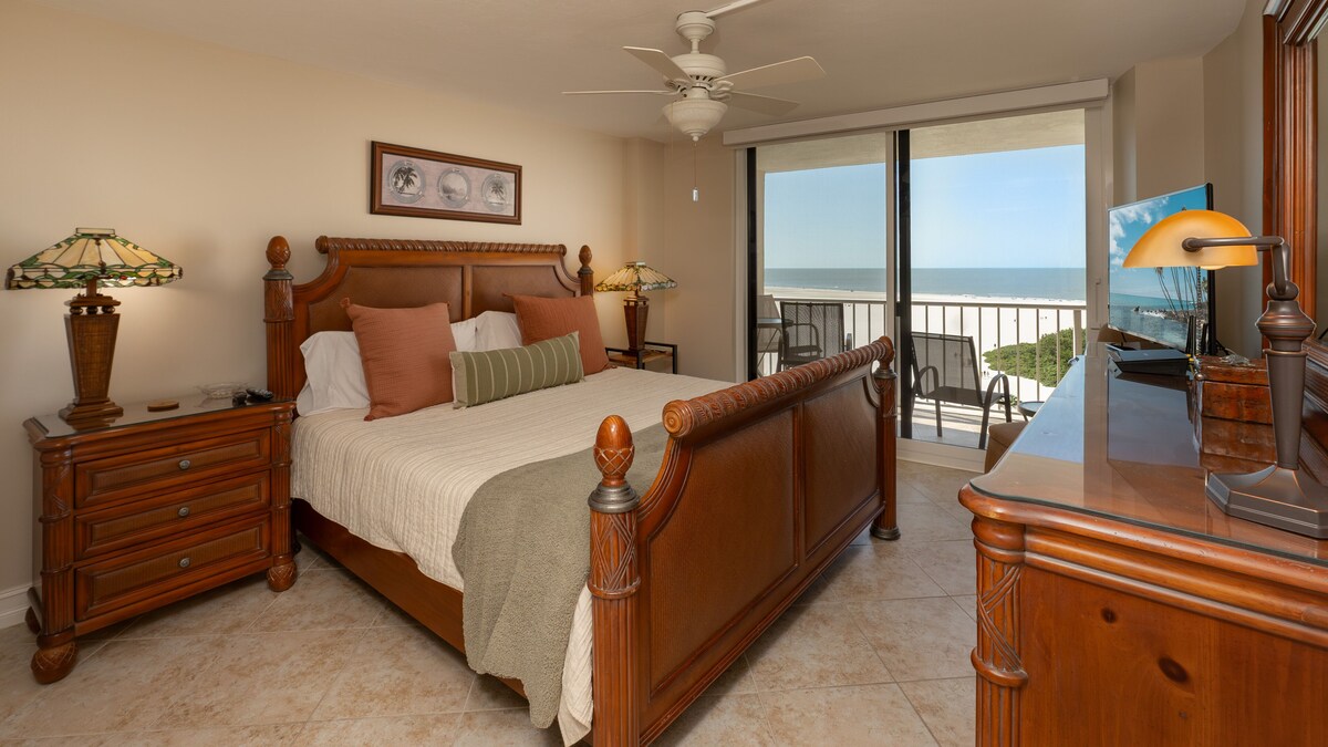 Enjoy paradise in luxury. Beachfront, two bedroom, two bath condo.