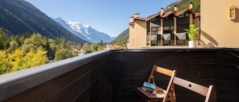 Balkon mit herrlichem Blick auf den Mont Blanc